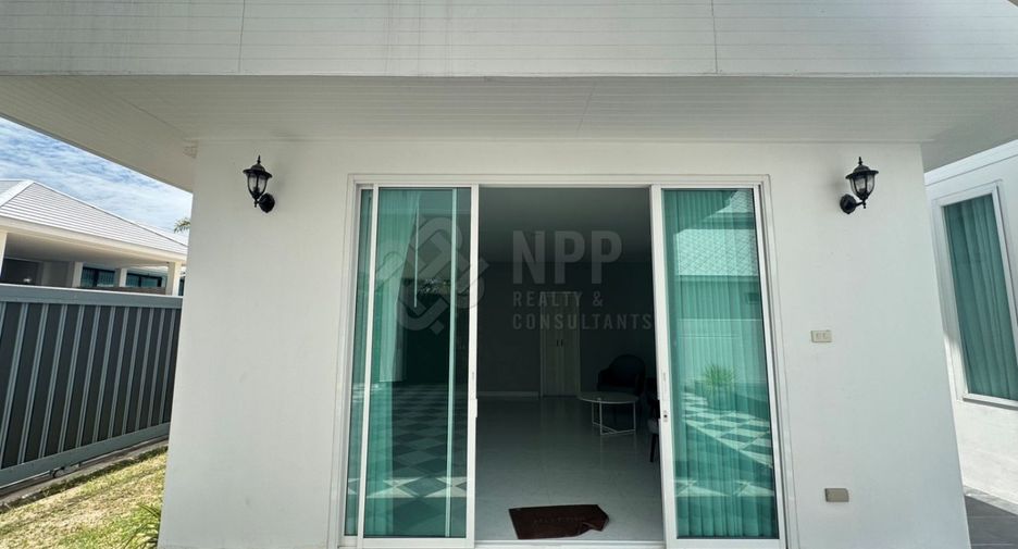 For rent and for sale 4 bedrooms house in Hua Hin, Prachuap Khiri Khan