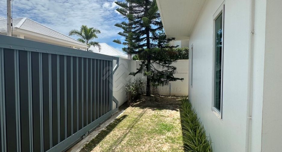 For rent and for sale 4 bedrooms house in Hua Hin, Prachuap Khiri Khan