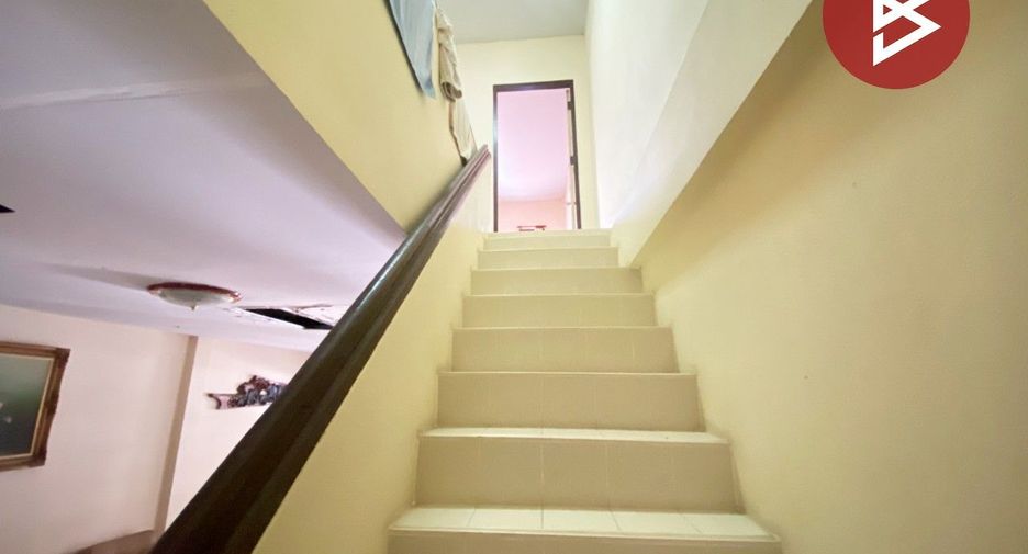For sale 2 bedrooms townhouse in Si Racha, Chonburi