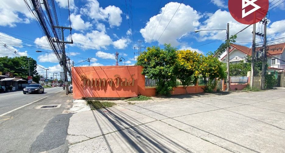 For sale 2 bedrooms townhouse in Si Racha, Chonburi