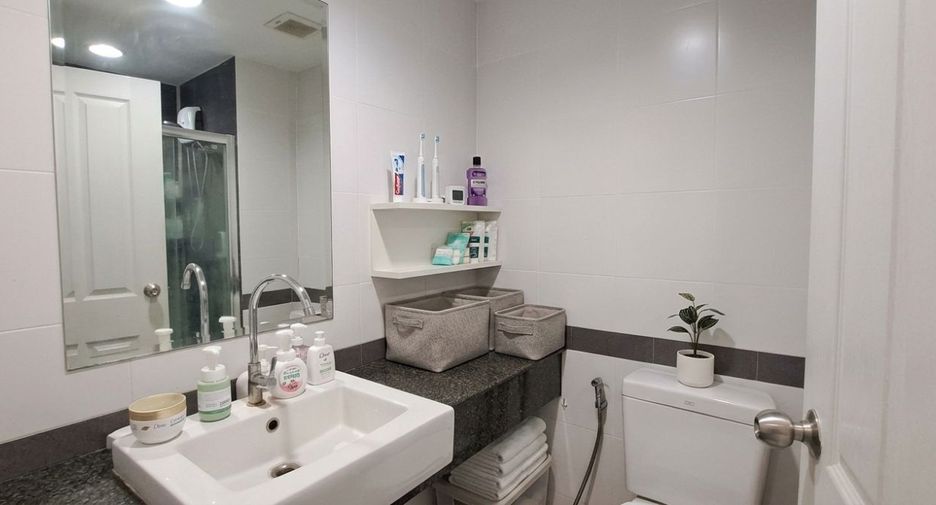 For sale 1 bed condo in Ratchathewi, Bangkok