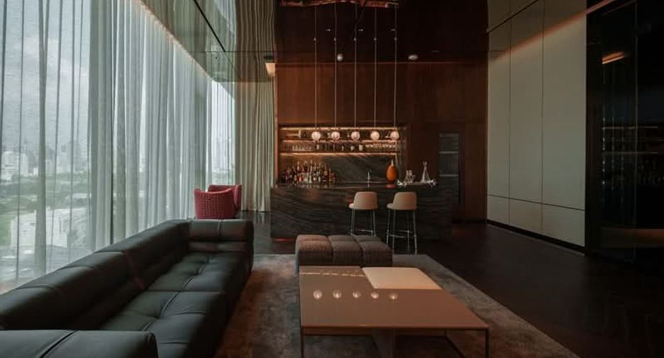 For rent 2 bedrooms condo in Sathon, Bangkok
