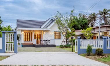 For sale 3 bedrooms house in Cha Am, Phetchaburi