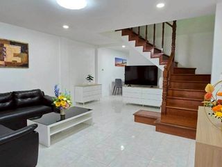 For rent 4 bedrooms townhouse in Bang Lamung, Chonburi