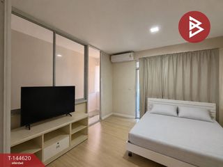 Casa adosada en venta de 3 habitaciones en Bang Phli, Samut Prakan