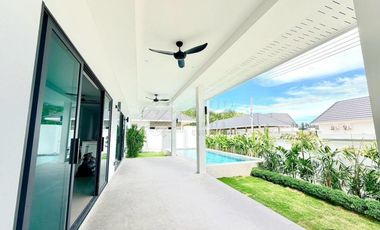 For sale 4 bedrooms house in Hua Hin, Prachuap Khiri Khan