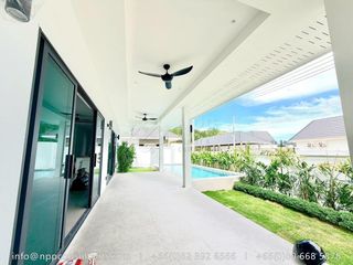 For sale 4 bedrooms house in Hua Hin, Prachuap Khiri Khan