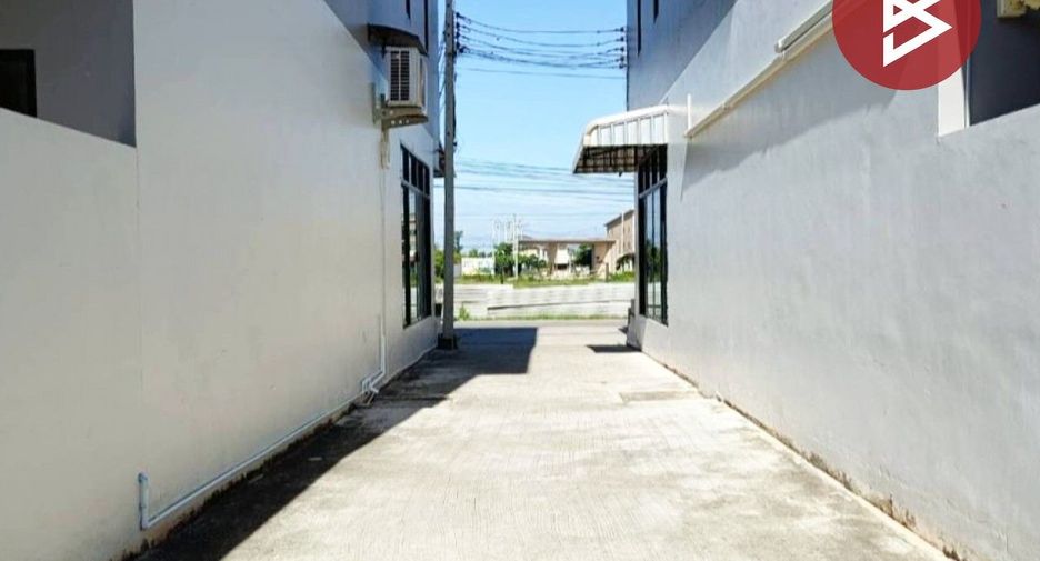 Gewerbefläche zum Kauf mit 5 Zimmer in Mueang Samut Songkhram, Samut Songkhram