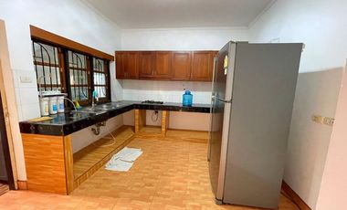 À louer et à vendre 4 chambres villa à East Pattaya, Pattaya