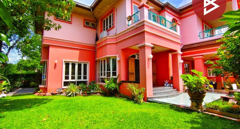 For sale 10 bedrooms house in Bang Khun Thian, Bangkok