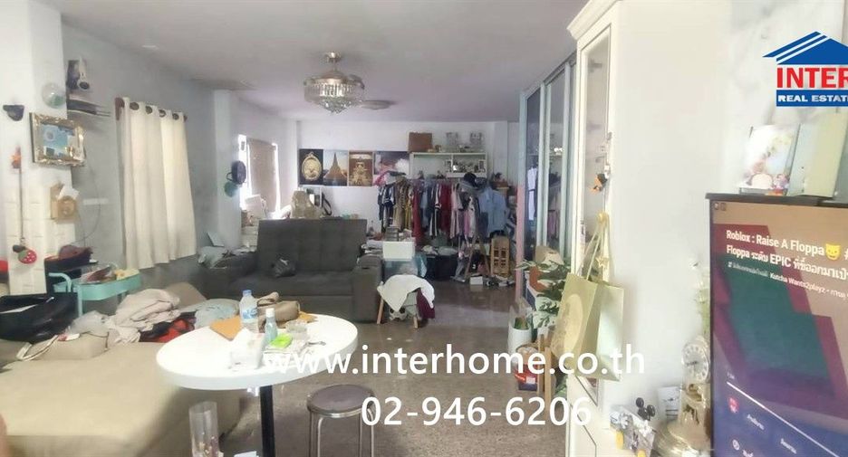 À vendre 4 chambres maison à Bang Bon, Bangkok