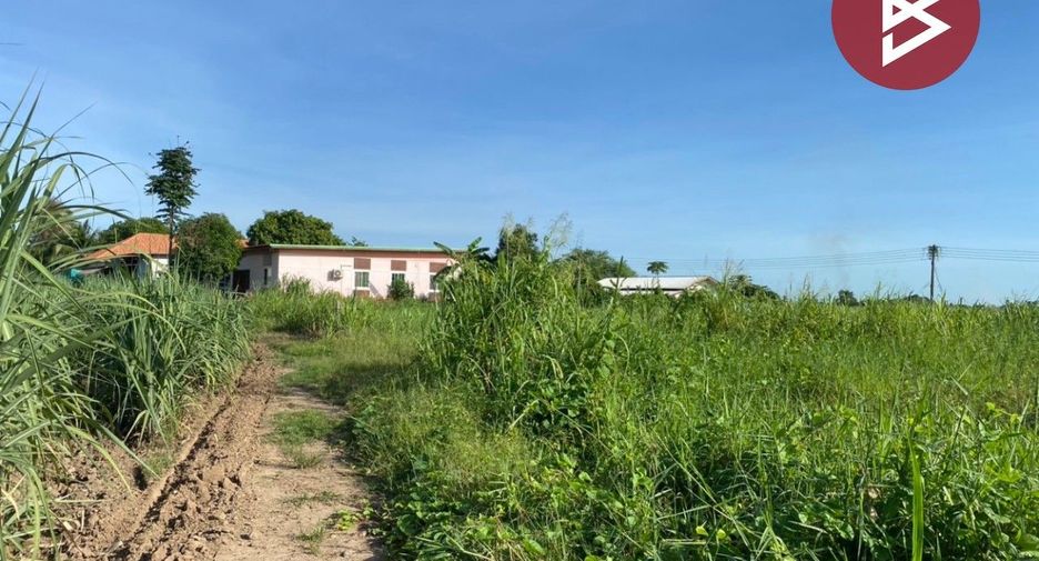 Grundstück zum Kauf in Khlong Khlung, Kamphaeng Phet