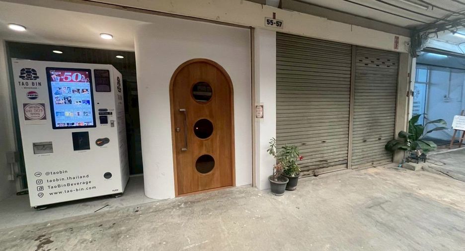 For rent retail Space in Sathon, Bangkok