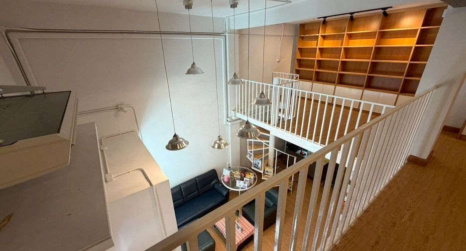 For rent retail Space in Sathon, Bangkok
