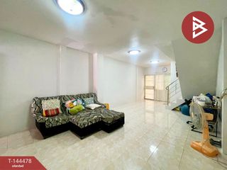 For sale 2 bedrooms townhouse in Mueang Samut Prakan, Samut Prakan