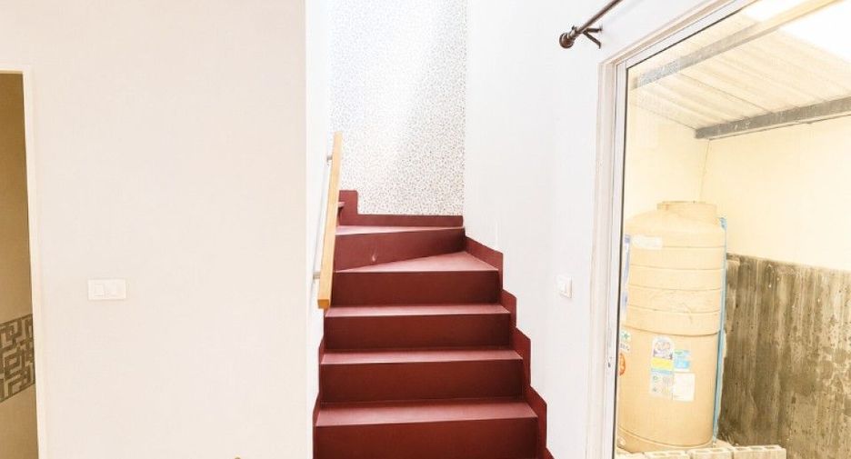 Продажа 3 спальни таунхаус в Bang Bo, Самутпракан
