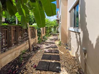 Casa en venta de 5 habitaciones en Bang Kruai, Nonthaburi