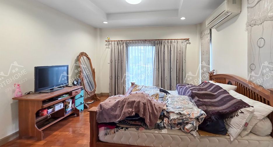 For sale 5 bedrooms house in Bang Kruai, Nonthaburi