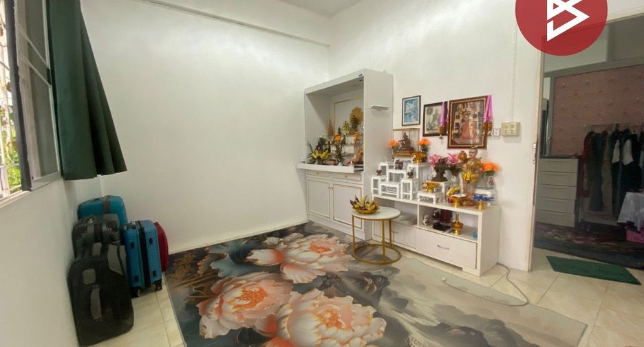 Reihenhaus zum Kauf mit 3 Zimmer in Mueang Suphanburi, Suphan Buri
