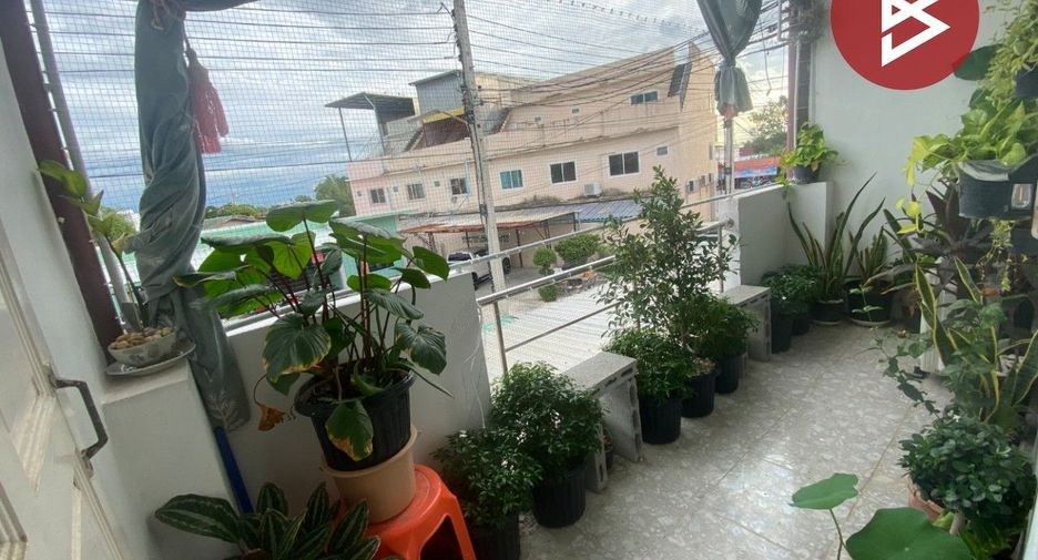 Reihenhaus zum Kauf mit 3 Zimmer in Mueang Suphanburi, Suphan Buri