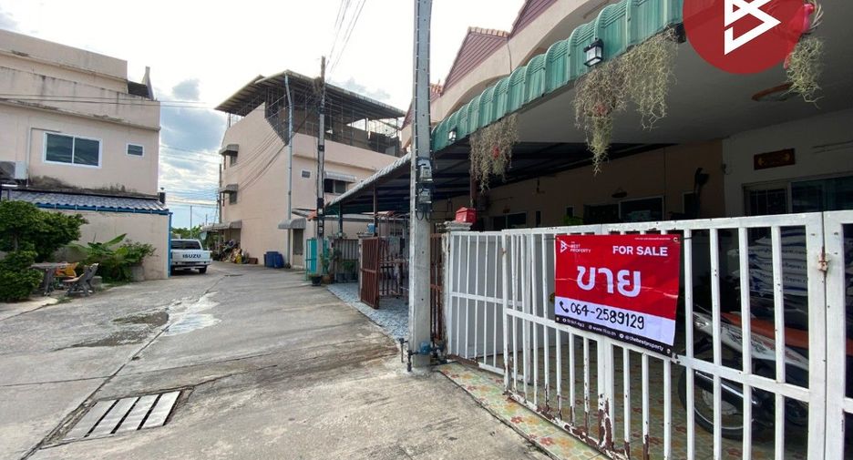 Reihenhaus zum Kauf mit 3 Zimmer in Mueang Suphanburi, Suphan Buri