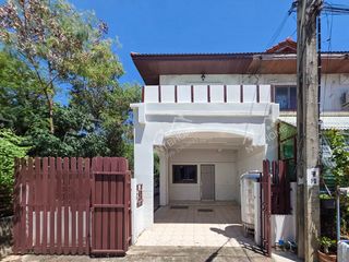 À vendre 3 chambres maison de ville à Bang Bua Thong, Nonthaburi