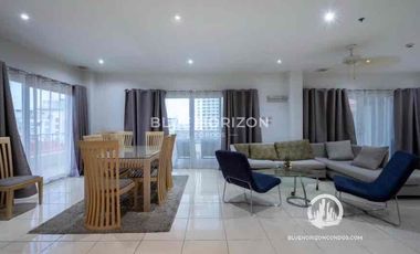 For sale 3 bedrooms condo in Pratumnak, Pattaya