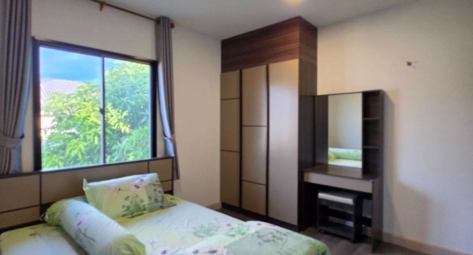 For rent 4 bedrooms house in East Pattaya, Pattaya