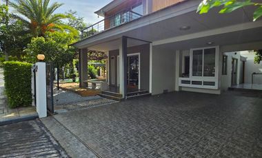For rent 4 bedrooms house in East Pattaya, Pattaya