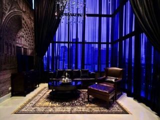 Condo en alquiler y en venta de 2 habitaciones en Khlong Toei, Bangkok