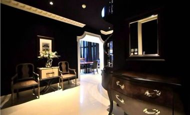 Condo en alquiler y en venta de 2 habitaciones en Khlong Toei, Bangkok