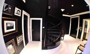 Condo en alquiler y en venta de 2 habitaciones en Khlong Toei, Bangkok