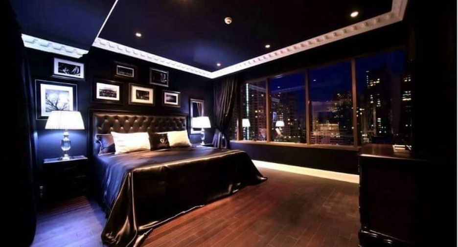 For rent and for sale 2 bedrooms condo in Khlong Toei, Bangkok