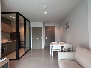 Wohnung zur Miete mit 2 Zimmer in Huai Khwang, Bangkok