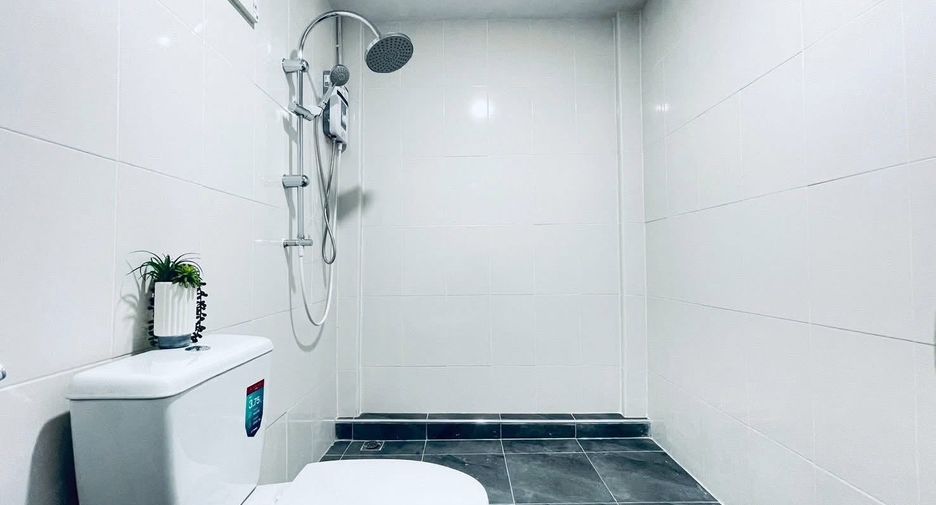 For sale 3 bedrooms townhouse in South Pattaya, Pattaya