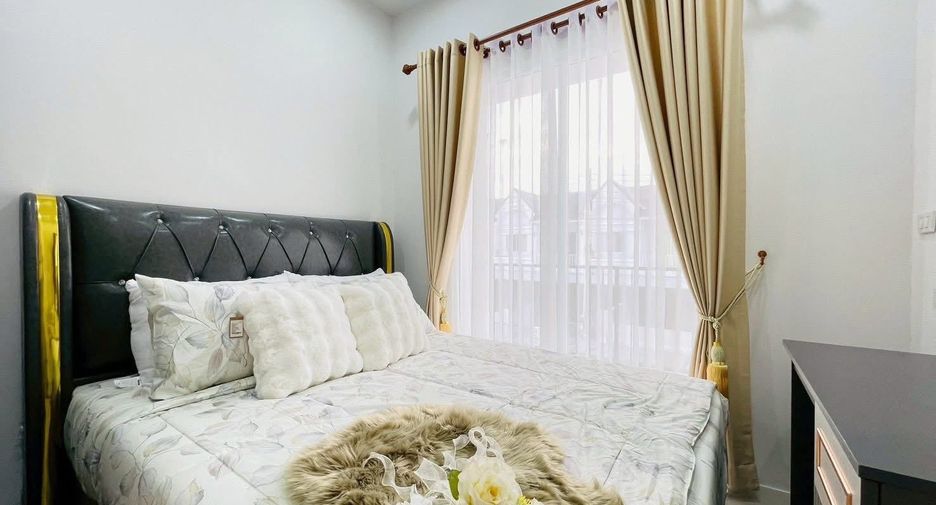 For sale 3 bedrooms townhouse in South Pattaya, Pattaya