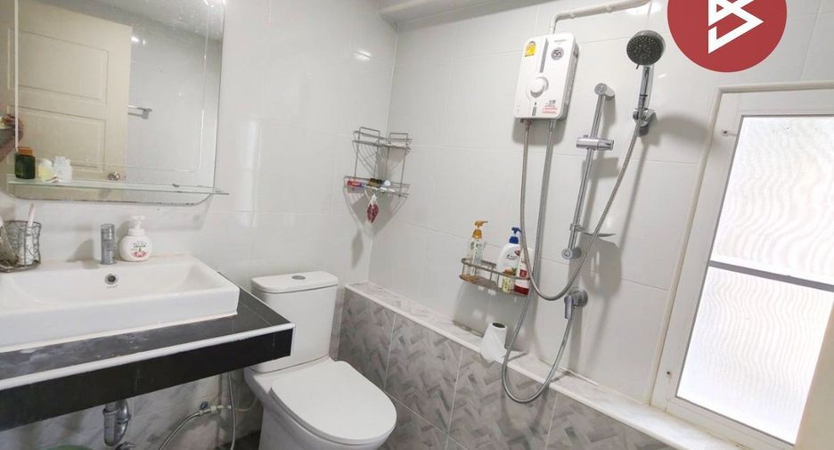 À vendre 4 chambres maison à Mueang Nakhon Sawan, Nakhon Sawan