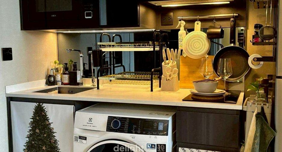 For rent 1 bed condo in Bang Rak, Bangkok