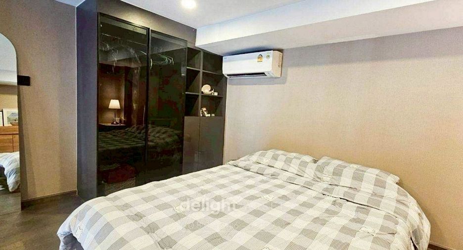 For rent 1 bed condo in Bang Rak, Bangkok