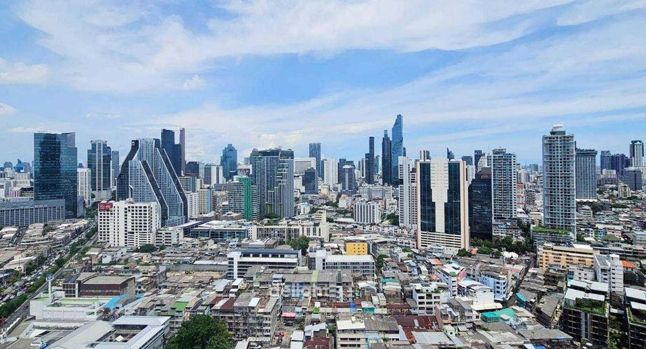 For rent 1 bed condo in Bang Rak, Bangkok