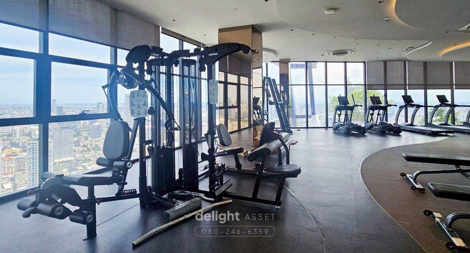 For rent 1 bed condo in Bang Rak, Bangkok