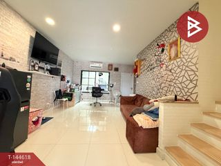 For sale 3 bedrooms townhouse in Bang Phli, Samut Prakan