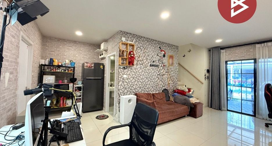 For sale 3 bedrooms townhouse in Bang Phli, Samut Prakan