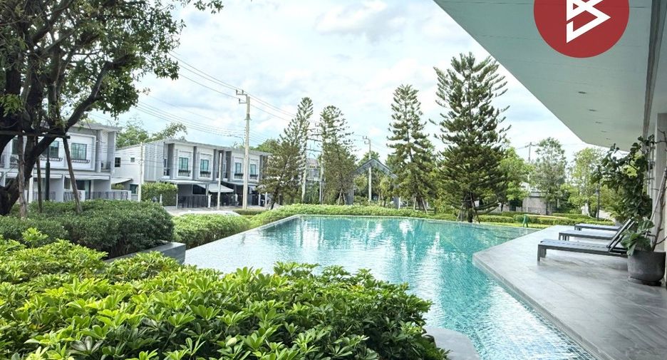 For sale 3 bedrooms townhouse in Bang Phli, Samut Prakan