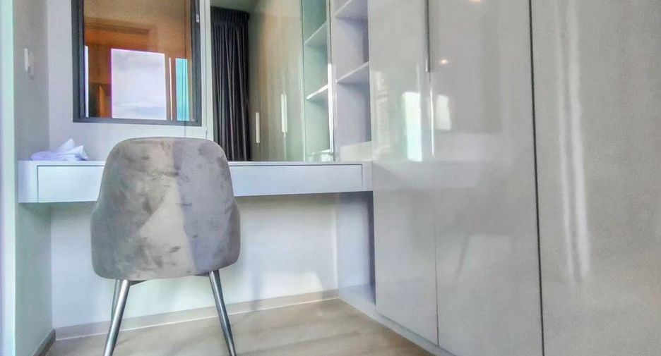 For rent 1 bed condo in Pathum Wan, Bangkok