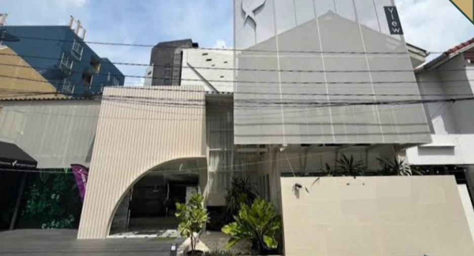 For rent 7 bedrooms house in Pathum Wan, Bangkok