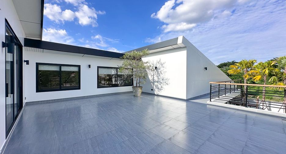 Villa zum Kauf mit 5 Zimmer in Mueang Chiang Mai, Chiang Mai