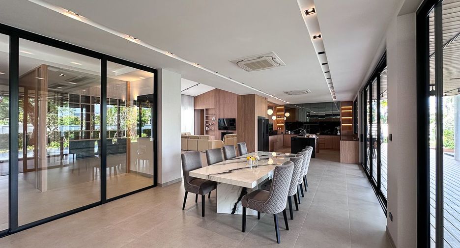 Villa zum Kauf mit 5 Zimmer in Mueang Chiang Mai, Chiang Mai