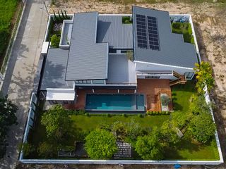 Villa zum Kauf mit 5 Zimmer in Mueang Chiang Mai, Chiang Mai