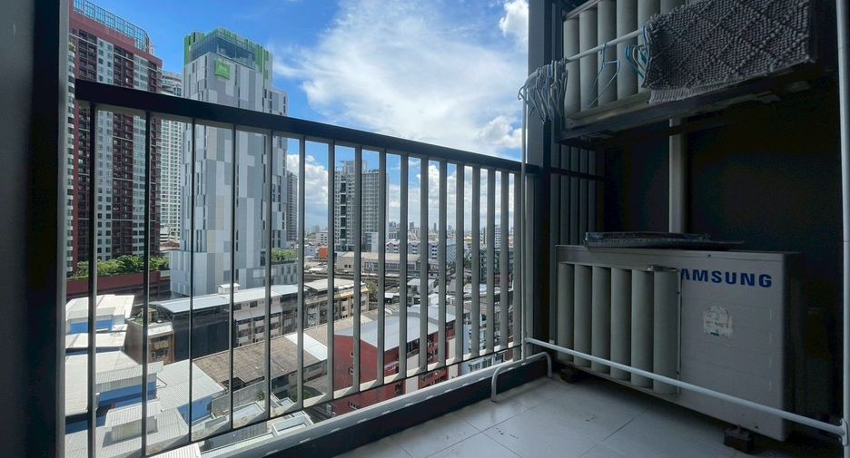 For rent 2 bedrooms condo in Khlong Toei, Bangkok